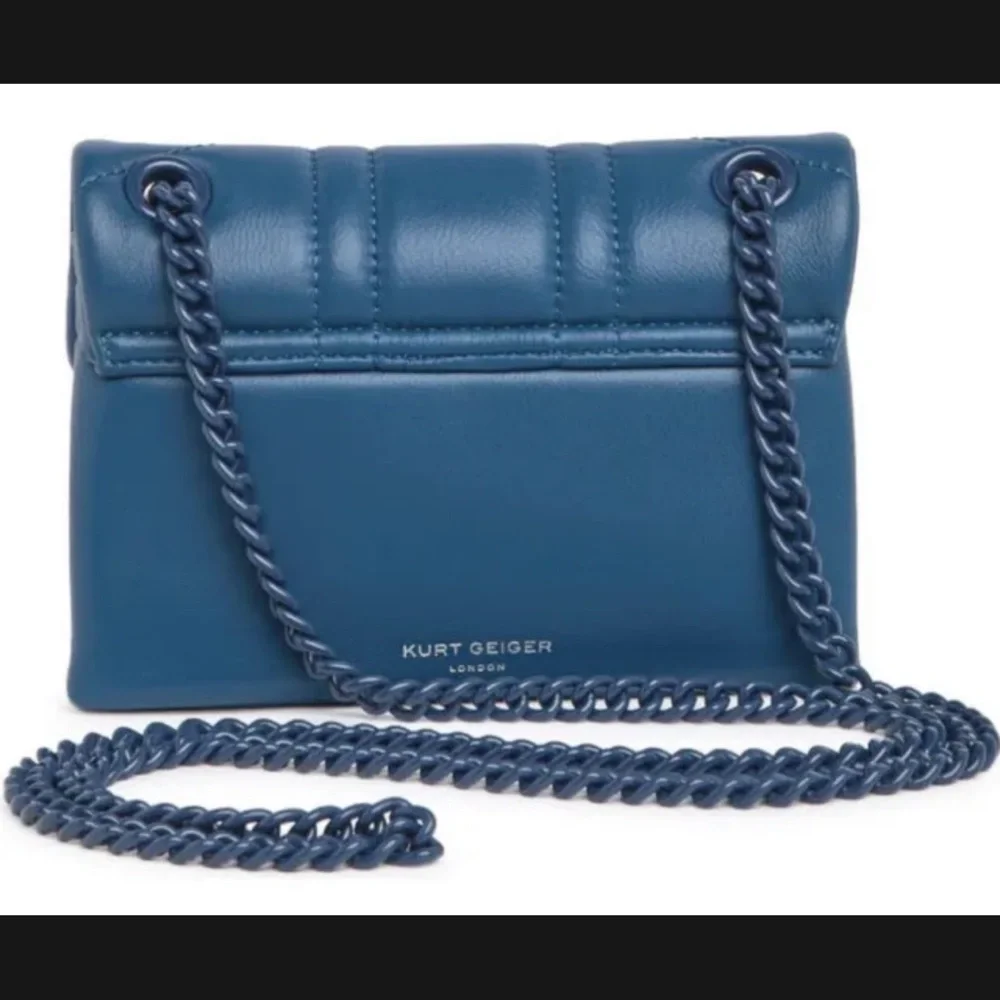 Kurt Geiger London Mini Kensington Drench Union Jack Leather Convertible Bag - Picture 3 of 7